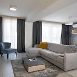 Garden Palace A125 אומאג