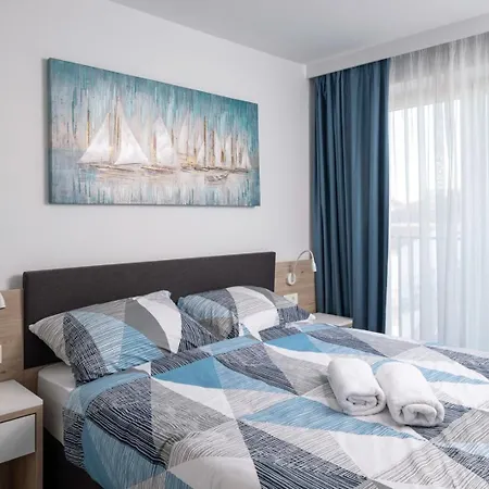 Garden Palace A125 דירה