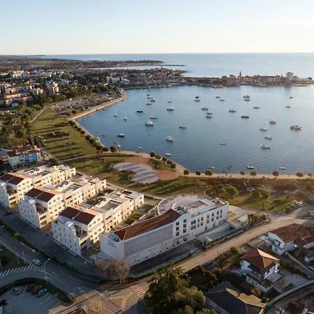 Apartment Garden Palace A125